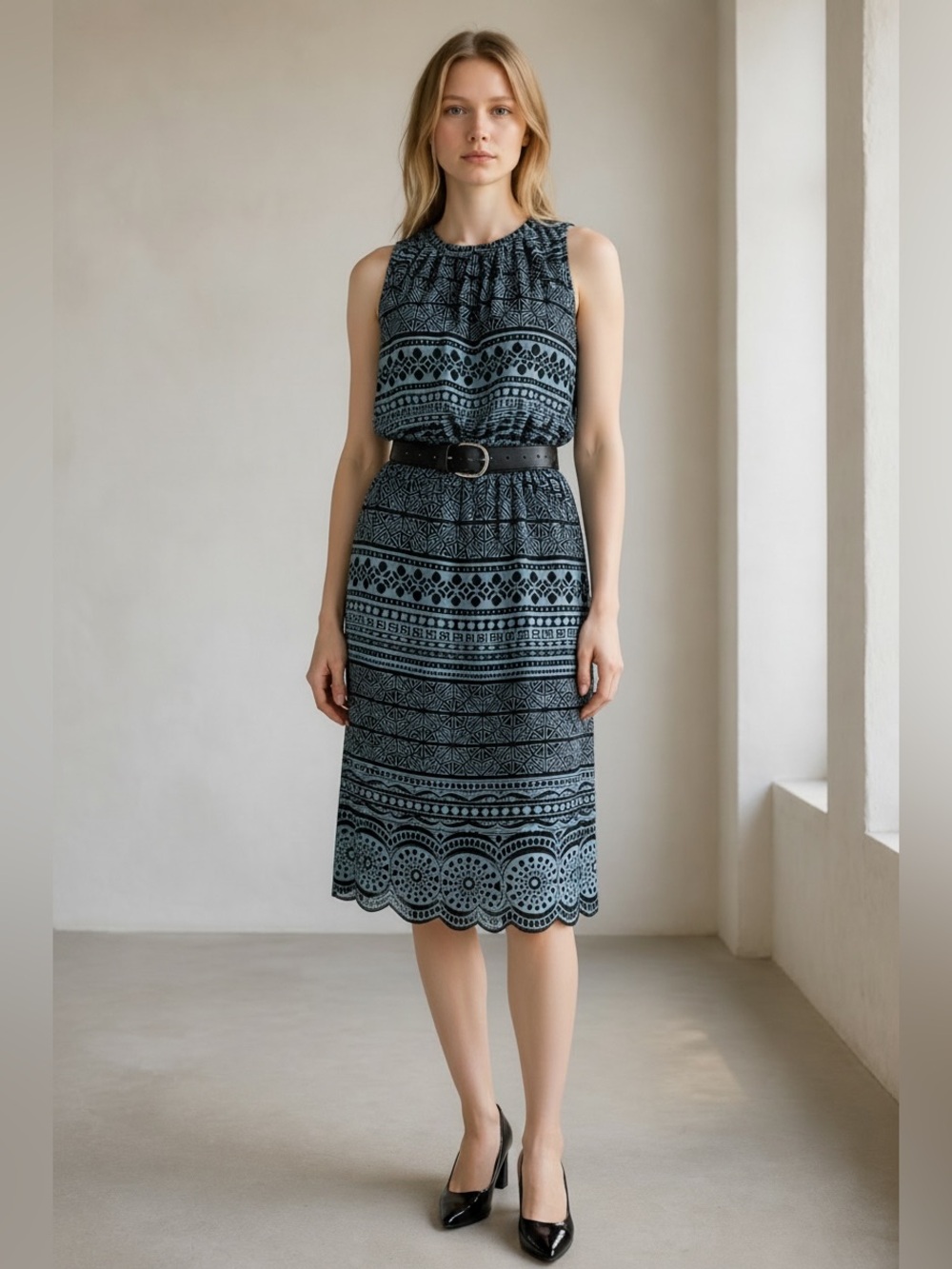 Loft- Sleeveless Blue Patterned Midi Dress